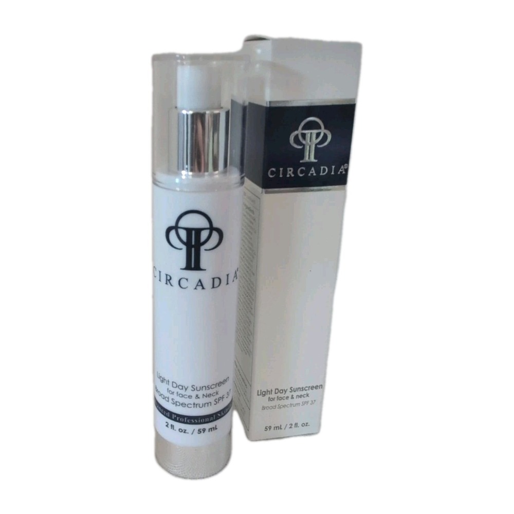 Circadia Light Day Sunscreen Broad Specturm SPF 37 - 59 ml 2 oz - EXP 7/2026
